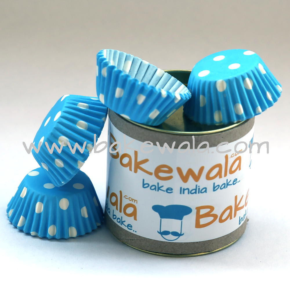 cupcake_paper_liners_-_blue_polka_dots-_mini_-_7cm_-100_pcs_no_1.jpg